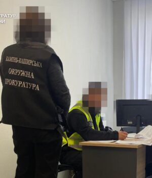 На-Волині-ексдиректора-торфозаводу-підозрюють-у-зловживаннях-на-4-мільйони-гривень