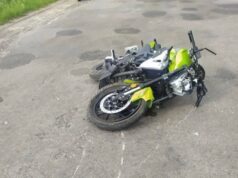 Мотоцикліст не впорався з керуванням: у ДТП в Рожищі травмувалася 18-річна дівчина Мотоцикліст-не-впорався-з-керуванням:-у-ДТП-в-Рожищі-травмувалася-18-річна-дівчина