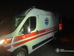 Троє медиків отримали травми: росіяни обстріляли швидку в Нікополі Троє-медиків-отримали-травми:-росіяни-обстріляли-швидку-в-Нікополі