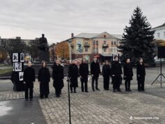 «Сандармох – українська Голгофа для еліти»: у Нововолинську вшанували пам’ять жертв Великого терору «Сандармох-–-українська-Голгофа-для-еліти»:-у-Нововолинську-вшанували-пам’ять-жертв-Великого-терору
