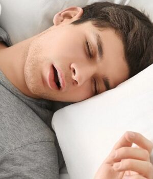 Обструктивне-апное-сну-може-спричиняти-мікрокрововиливи-в-мозку Обструктивне-апное-сну-може-спричиняти-мікрокрововиливи-в-мозку