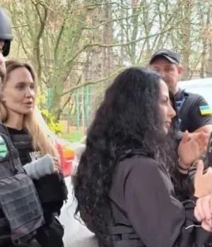 2805.webp У Миколаївському ТЦК прокоментували інцидент із затриманням охоронця Джолі