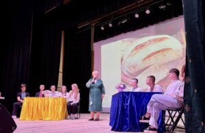 «Україна в серці»: ліцеїсти Нововолинська взяли участь у тематично-розважальному заході «Україна-в-серці»:-ліцеїсти-Нововолинська-взяли-участь-у-тематично-розважальному-заході