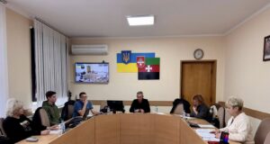 Підготовка до позачергової сесії: депутати Нововолинської міської ради працюють у комісіях Підготовка-до-позачергової-сесії:-депутати-Нововолинської-міської-ради-працюють-у-комісіях