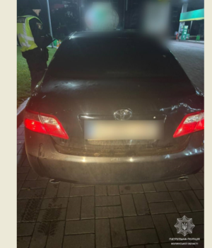 У-Луцьку-спіймали-підлітка-на-toyota-без-прав-та-страховки У-Луцьку-спіймали-підлітка-на-toyota-без-прав-та-страховки