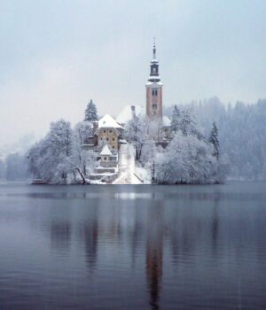 Створені-для-зимових-селфі:-названо-топ-5-неймовірних-місць-в-Альпах,-які-варто-побачити Створені-для-зимових-селфі:-названо-топ-5-неймовірних-місць-в-Альпах,-які-варто-побачити