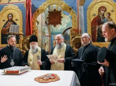 Патріарх Філарет і митрополит Епіфаній разом провели молитву за перемогу України Патріарх Філарет і митрополит Епіфаній разом провели молитву за перемогу України