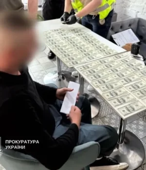 577970573_1257938633039790_6632130277380470093_n.webp Троє дітей чи хвора дружина за $7500: у Києві викрили схеми втечі чоловіків за кордон