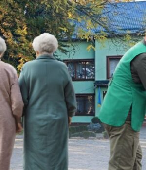 Десятки-мільйонів-з-бюджету:-як-мама,-свекруха-і-чоловік-посадовиці-доглядають-волинські-ліси