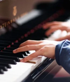 День-без-wi-fi,-піаністи-та-архангел-Михаїл:-які-свята-відзначають-8-листопада День-без-wi-fi,-піаністи-та-архангел-Михаїл:-які-свята-відзначають-8-листопада