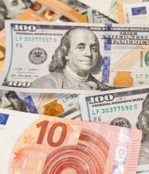 Курс-валют-на-8-листопада:-скільки-коштуватимуть-долар,-євро-і-злотий Курс-валют-на-8-листопада:-скільки-коштуватимуть-долар,-євро-і-злотий