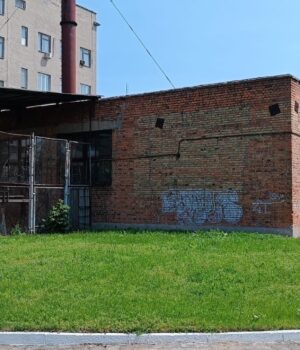 У-центрі-Луцька-продають-колишню-котельню.-Фото У-центрі-Луцька-продають-колишню-котельню.-Фото