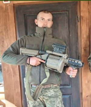 На-Волинь-після-трьох-років-полону-повертається-воїн-Віталій-Глєбов На-Волинь-після-трьох-років-полону-повертається-воїн-Віталій-Глєбов