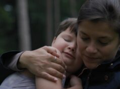 Блокування в Китаї, гра в квача у Нью-Йорку – як документалка про «викрадених Путіним дітей»... Блокування-в-Китаї,-гра-в-квача-у-Нью-Йорку-–-як-документалка-про-«викрадених-Путіним-дітей».