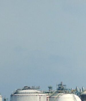 Австралійський-капітал-підтримує-російську-нафту-через-прогалину-в-санкціях