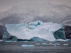 Бувають розміром з Катар: науковці показали дивовижні айсберги, що нагадують фентезі-фільм Бувають-розміром-з-Катар:-науковці-показали-дивовижні-айсберги,-що-нагадують-фентезі-фільм