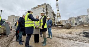 Оглянули процес будівництва житла для ВПО в Нововолинську Оглянули-процес-будівництва-житла-для-ВПО-в-Нововолинську