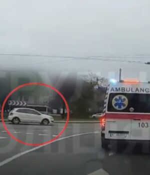 У-Луцьку-оштрафували-водія,-який-не-пропустив-швидку.-ВІДЕО У-Луцьку-оштрафували-водія,-який-не-пропустив-швидку.-ВІДЕО