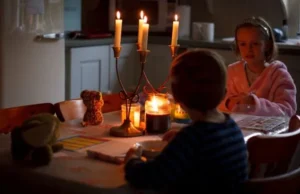 В Україні 13 листопада – відключення електроенергії до 4 черг В Україні 13 листопада – відключення електроенергії до 4 черг