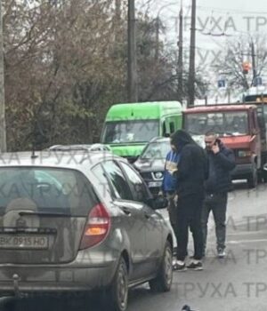 Водій-mercedes-збив-на-переході-23-річного-чоловіка:-деталі-ДТП-у-Луцьку-на-Гнідавській