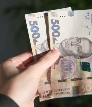 «Тисячу-Зеленського»-профінансують-коштом-соцзахисту-дітей-та-підтримки-малозабезпечених