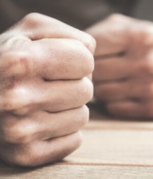 51-річний-чоловік-на-вулиці-побив-лучанина 51-річний-чоловік-на-вулиці-побив-лучанина