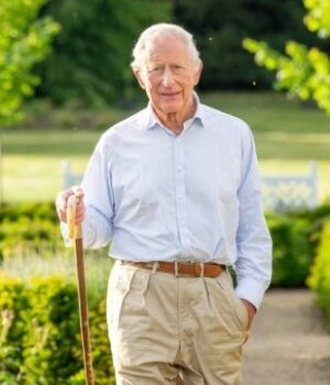 Букінгемський-палац-опублікував-нове-фото-Чарльза-ІІІ-з-нагоди-Дня-народження-короля Букінгемський-палац-опублікував-нове-фото-Чарльза-ІІІ-з-нагоди-Дня-народження-короля