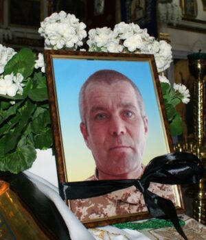 У-Рожищенській-громаді-провели-в-останній-шлях-Героя-В’ячеслава-Бовконюка У-Рожищенській-громаді-провели-в-останній-шлях-Героя-В’ячеслава-Бовконюка