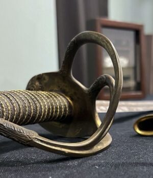 Археологи-виявили-в-гробниці-воїна-меч,-якому-2,5-тисячі-років