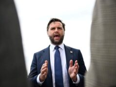 Аварія у кортежі віцепрезидента Венса: офіцера госпіталізували у важкому стані Аварія-у-кортежі-віцепрезидента-Венса:-офіцера-госпіталізували-у-важкому-стані