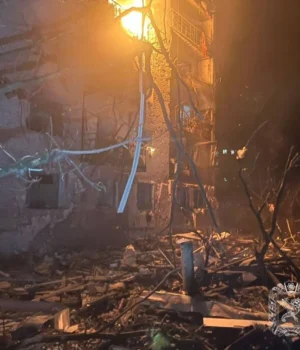 Нічний-ракетний-удар-по-Балаклії:-вже-троє-загиблих,-кількість-поранених-зростає Нічний-ракетний-удар-по-Балаклії:-вже-троє-загиблих,-кількість-поранених-зростає