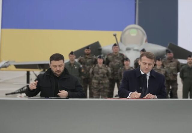 Україна замовляє у Франції 100 винищувачів Rafale Україна-замовляє-у-Франції-100-винищувачів-rafale