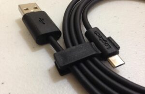 Чому USB-C так називається: що означає буква “C” Чому-usb-c-так-називається:-що-означає-буква-“c”