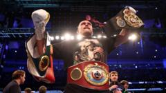 Чому Усик втратив статус абсолютного чемпіона світу і здав пояс WBO без бою Чому-Усик-втратив-статус-абсолютного-чемпіона-світу-і-здав-пояс-wbo-без-бою