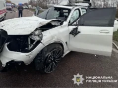 BMW X5 перекинувся кілька разів: іноземець з пасажиром на смерть розбилися у ДТП на трасі... bmw-x5-перекинувся-кілька-разів:-іноземець-з-пасажиром-на-смерть-розбилися-у-ДТП-на-трасі.