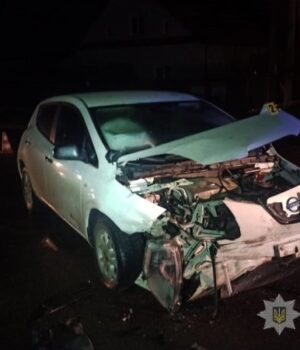 На-Волині-зіткнулись-дві-автівки:-троє-людей-–-у-лікарні