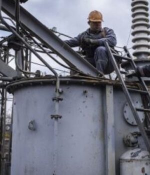 Росія-вчергове-вдарила-по-електростанції-України