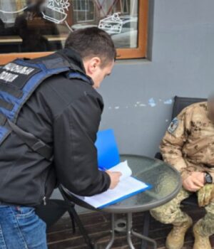 Син-мера-Умані-отримував-соцвиплати-за-фіктивну-інвалідність,-які-програвав-в-онлайн-казино Син-мера-Умані-отримував-соцвиплати-за-фіктивну-інвалідність,-які-програвав-в-онлайн-казино