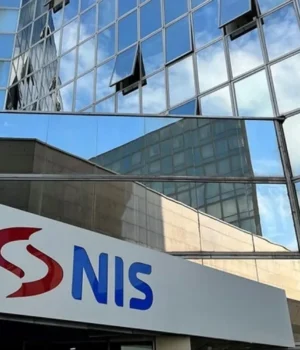 москва-погодилася-продати-свою-частку-в-сербській-компанії-nis-після-американських-санкцій