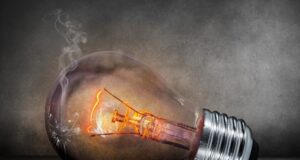 Завтра на Волині діятимуть графіки погодинних відключень електроенергії Завтра-на-Волині-діятимуть-графіки-погодинних-відключень-електроенергії