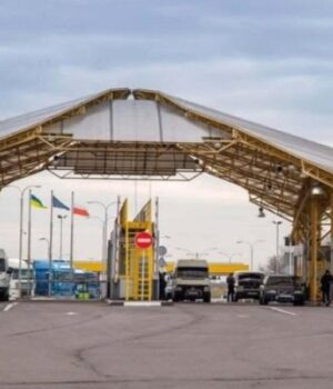 На-Волині-просять-відновити-пропуск-легкових-авто-через-«Ягодин-–-Дорогуськ»