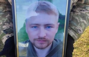 Волиняни віддали останню шану Герою Андрію Романюку Волиняни-віддали-останню-шану-Герою-Андрію-Романюку