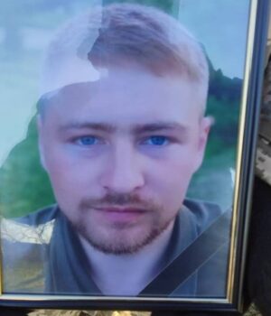 Волиняни-віддали-останню-шану-Герою-Андрію-Романюку