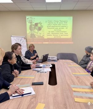 До-Дня-захисту-дітей-у-Нововолинському-Центрі-життєстійкості-провели-пізнавальну-годину