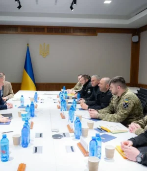 Жодних-рішень-поза-"червоних-ліній"-для-України:-Умєров-відреагував-на-мирний-план-Трампа