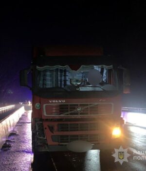 У-Луцькому-районі-вантажівка-наїхала-на-жінку,-вона-загинула