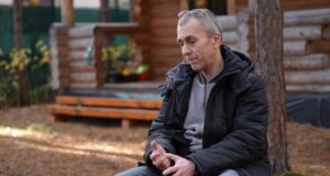 Дорога додому після трьох років полону: історія Сергія Ахметова з Бучі Дорога-додому-після-трьох-років-полону:-історія-Сергія-Ахметова-з-Бучі