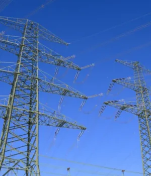 В Україні ввели стабілізаційні відключення світла: графіки по областям