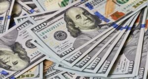 Курс валют на 22 листопада: скільки коштуватимуть долар, євро та злотий Курс-валют-на-22-листопада:-скільки-коштуватимуть-долар,-євро-та-злотий