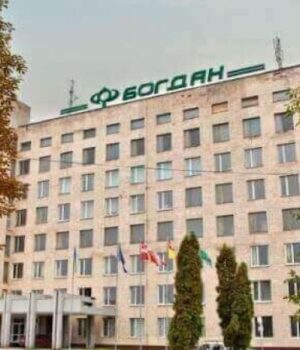 Луцький-завод-інтенсивно-розпродує-майно-з-молотка